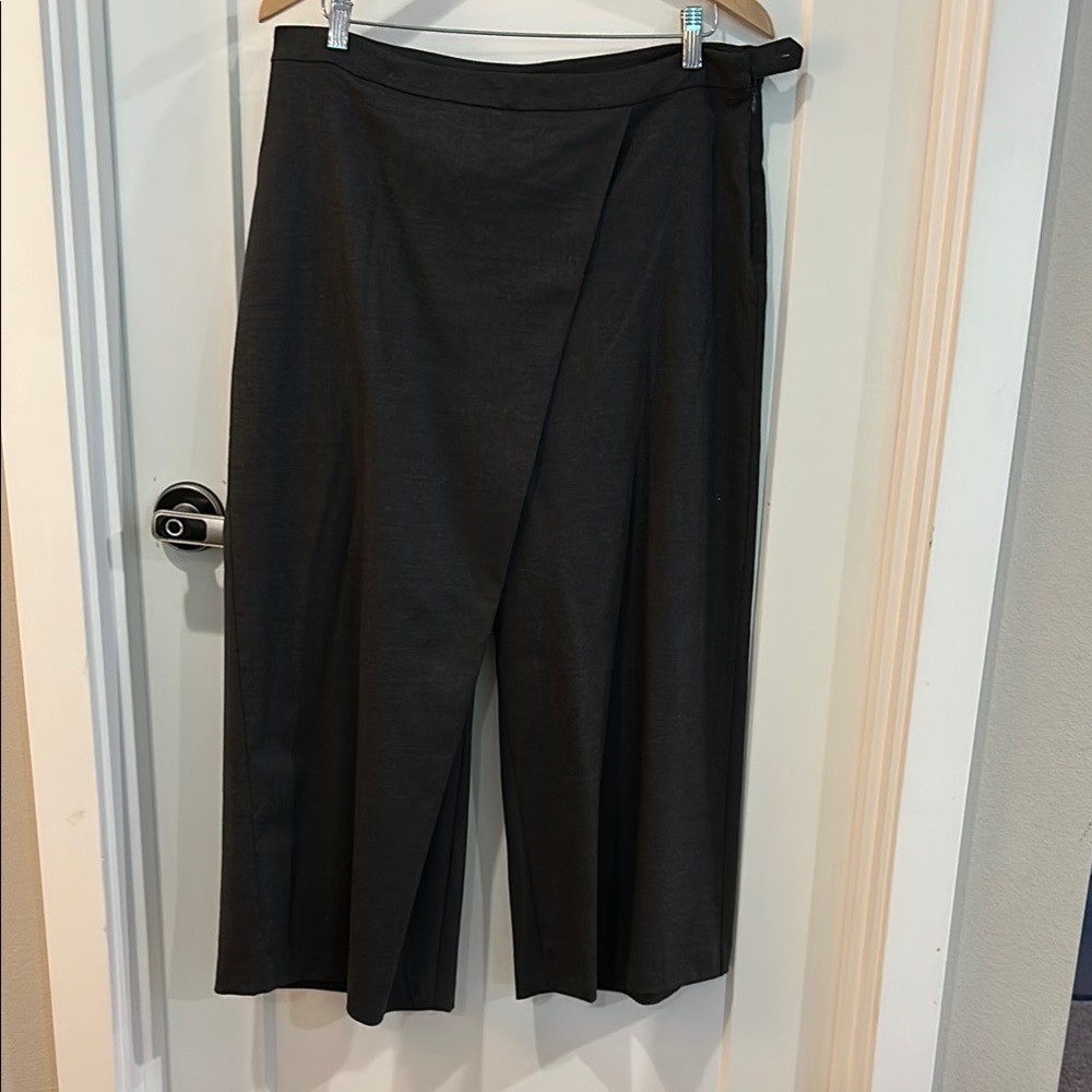 Elegant Dark Grey Women's cross over pant